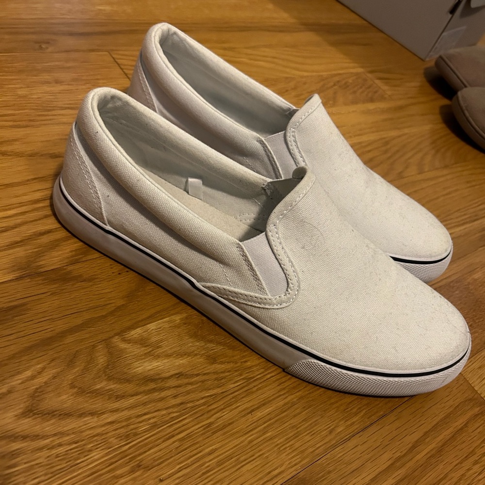 Goodfellow slip on shoes